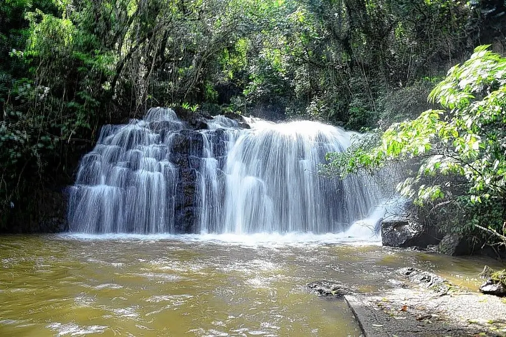 Trilhas em Jundiaí - Cachoeira na Serra do Japi