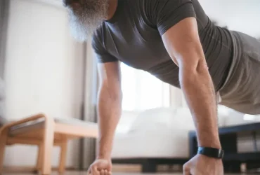 Foto profissional grátis de academia de ginástica, ação, andar